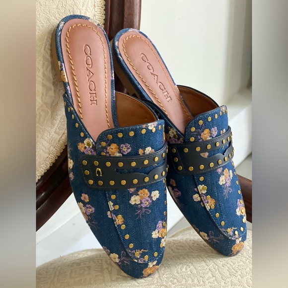 Coach Faye loafer slides  With Painted Floral Bow Print - Picture 1 of 6